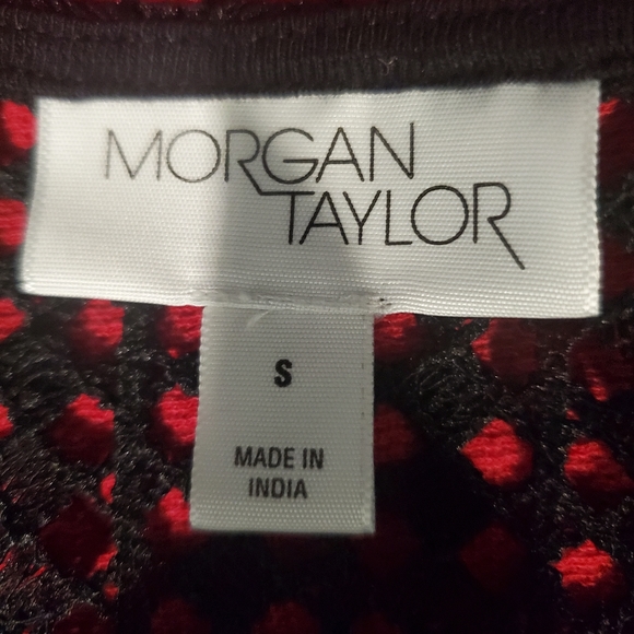 Black flowy summer top - Picture 3 of 3